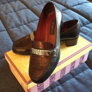 Brighton shoes, Black & Brown, gently worn